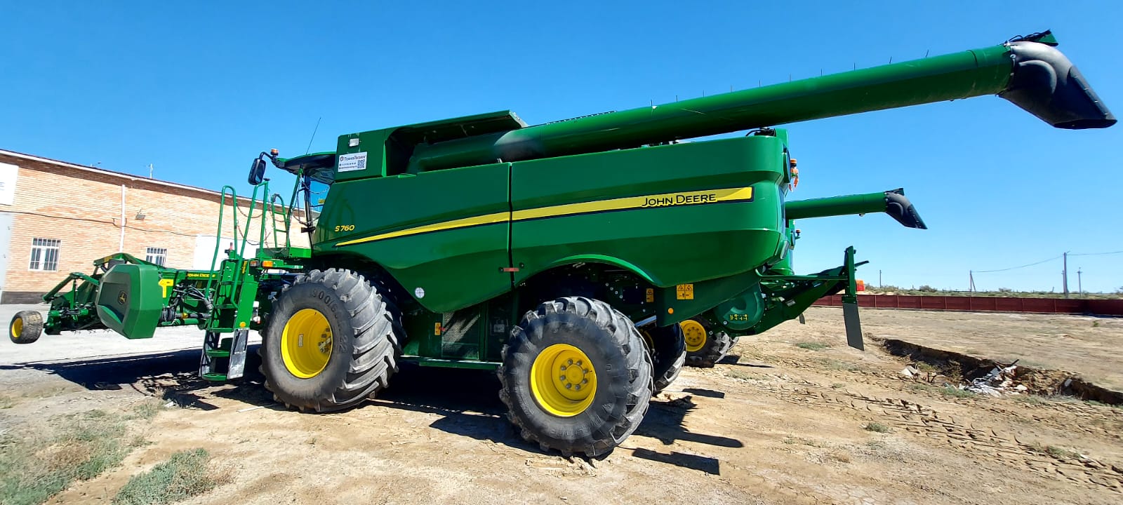 John Deere S760 — фото 2